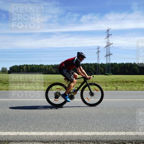 07.09.2025 - 19. Norderstedt Triathlon Michael Burmester http://msf.ph/oto/8841175 07.09.2025 12:23:36 Radfahren 224, 786, 1290 meine-sportfotos.de