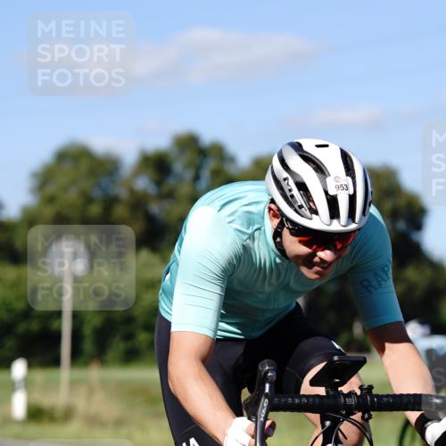 07.09.2025 - 19. Norderstedt Triathlon Michael Burmester http://msf.ph/oto/8841182 07.09.2025 15:20:44 Radfahren 953, 1460 meine-sportfotos.de