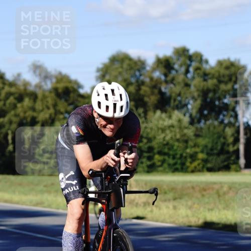 07.09.2025 - 19. Norderstedt Triathlon Michael Burmester http://msf.ph/oto/8841183 07.09.2025 15:20:45 Radfahren 953, 1460 meine-sportfotos.de