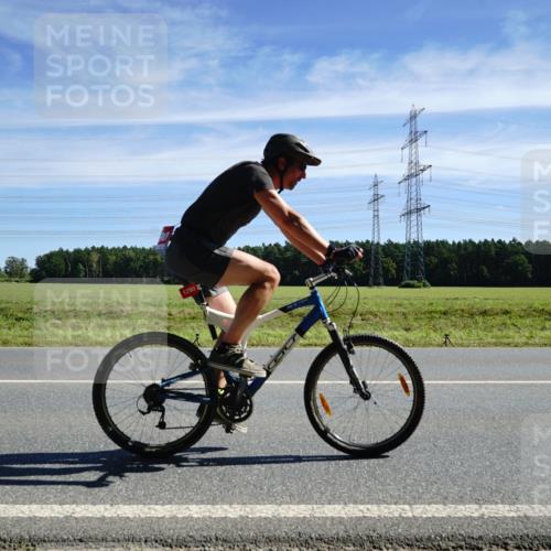 07.09.2025 - 19. Norderstedt Triathlon Michael Burmester http://msf.ph/oto/8841184 07.09.2025 12:23:37 Radfahren 224, 786, 1290 meine-sportfotos.de