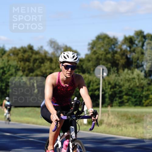 07.09.2025 - 19. Norderstedt Triathlon Michael Burmester http://msf.ph/oto/8841186 07.09.2025 15:20:49 Radfahren 464, 466 meine-sportfotos.de