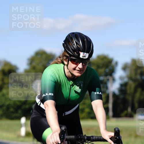 07.09.2025 - 19. Norderstedt Triathlon Michael Burmester http://msf.ph/oto/8841192 07.09.2025 15:20:50 Radfahren 464, 466 meine-sportfotos.de