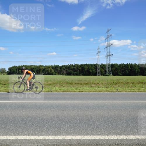 07.09.2025 - 19. Norderstedt Triathlon Michael Burmester http://msf.ph/oto/8841196 07.09.2025 14:31:03 Radfahren 395 meine-sportfotos.de
