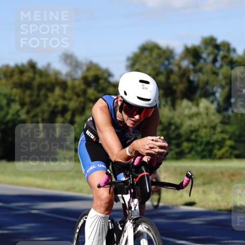 07.09.2025 - 19. Norderstedt Triathlon Michael Burmester http://msf.ph/oto/8841197 07.09.2025 15:20:57 Radfahren 431, 477 meine-sportfotos.de