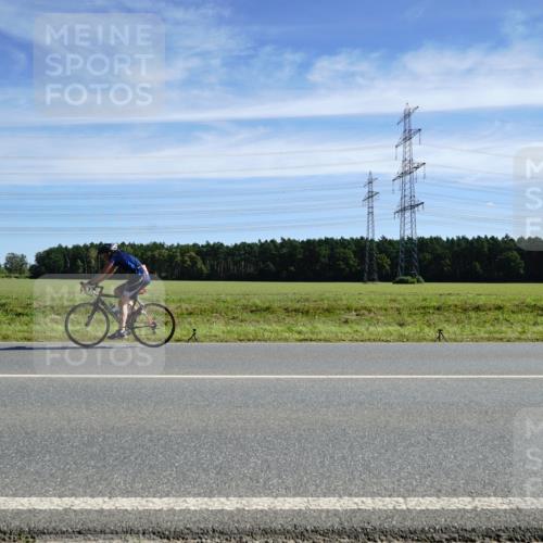 07.09.2025 - 19. Norderstedt Triathlon Michael Burmester http://msf.ph/oto/8841214 07.09.2025 12:23:46 Radfahren 1382 meine-sportfotos.de