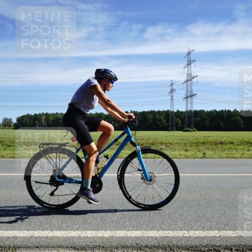07.09.2025 - 19. Norderstedt Triathlon Michael Burmester http://msf.ph/oto/8841232 07.09.2025 12:23:49 Radfahren 1382 meine-sportfotos.de
