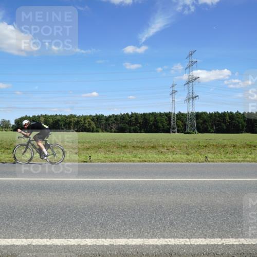 07.09.2025 - 19. Norderstedt Triathlon Michael Burmester http://msf.ph/oto/8841248 07.09.2025 14:31:15 Radfahren 960, 1010, 1016, 1496 meine-sportfotos.de