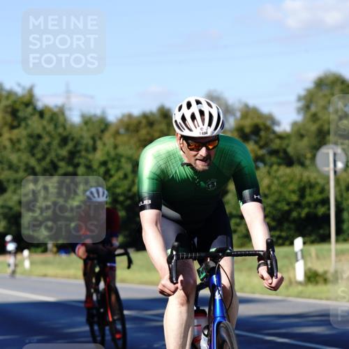 07.09.2025 - 19. Norderstedt Triathlon Michael Burmester http://msf.ph/oto/8841249 07.09.2025 15:21:39 Radfahren 403, 479, 882, 1494, 1498 meine-sportfotos.de