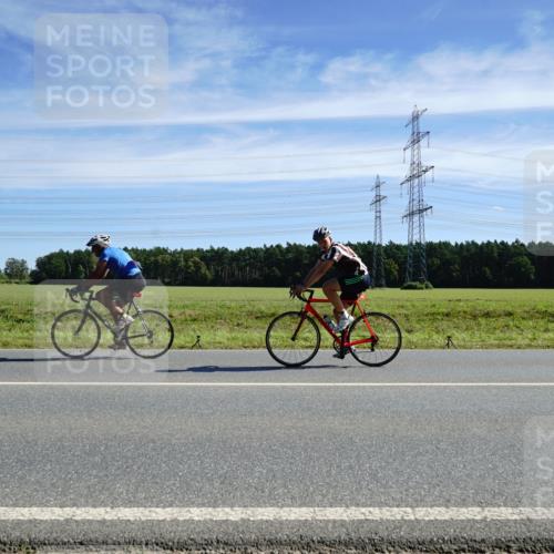 07.09.2025 - 19. Norderstedt Triathlon Michael Burmester http://msf.ph/oto/8841260 07.09.2025 12:23:57 Radfahren 1351 meine-sportfotos.de