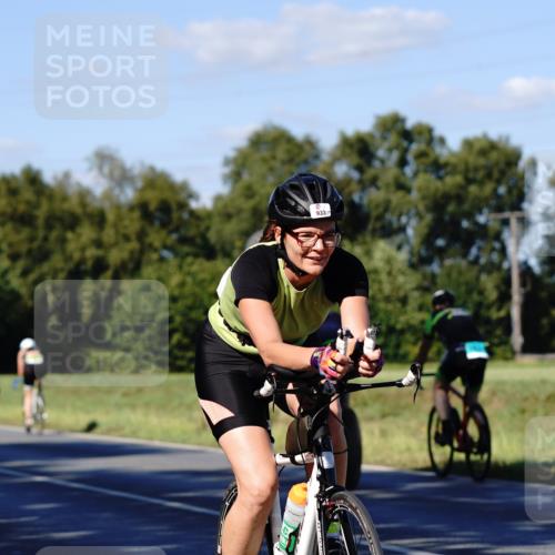 07.09.2025 - 19. Norderstedt Triathlon Michael Burmester http://msf.ph/oto/8841262 07.09.2025 15:21:53 Radfahren 933, 1479, 1527 meine-sportfotos.de