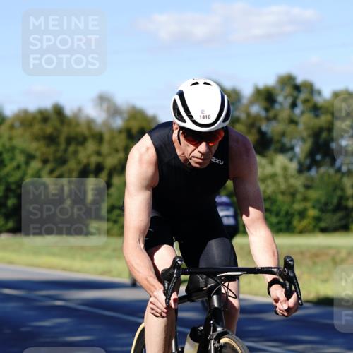 07.09.2025 - 19. Norderstedt Triathlon Michael Burmester http://msf.ph/oto/8841271 07.09.2025 15:21:59 Radfahren 415, 475, 1410, 1417, 1480 meine-sportfotos.de