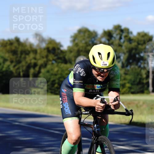 07.09.2025 - 19. Norderstedt Triathlon Michael Burmester http://msf.ph/oto/8841276 07.09.2025 15:22:02 Radfahren 475, 873, 883, 946, 949, 1410, 1480 meine-sportfotos.de