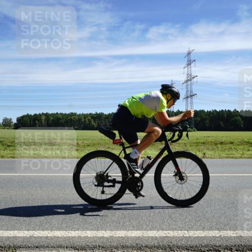 07.09.2025 - 19. Norderstedt Triathlon Michael Burmester http://msf.ph/oto/8841278 07.09.2025 12:24:00 Radfahren 165, 1351 meine-sportfotos.de