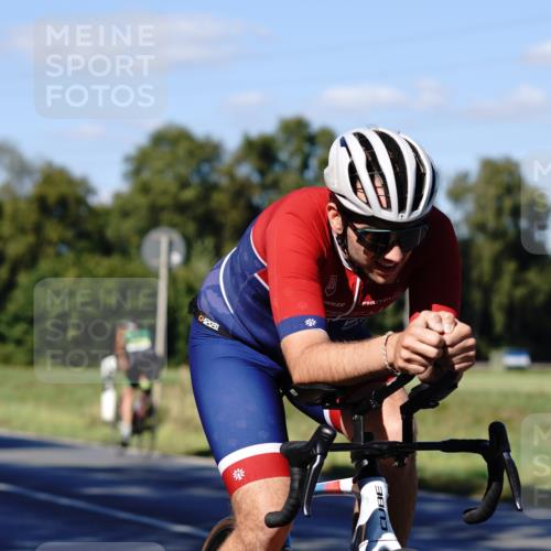 07.09.2025 - 19. Norderstedt Triathlon Michael Burmester http://msf.ph/oto/8841328 07.09.2025 15:23:07 Radfahren 1496 meine-sportfotos.de