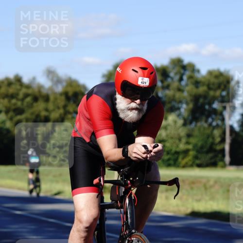 07.09.2025 - 19. Norderstedt Triathlon Michael Burmester http://msf.ph/oto/8841359 07.09.2025 15:24:04 Radfahren 421, 943 meine-sportfotos.de