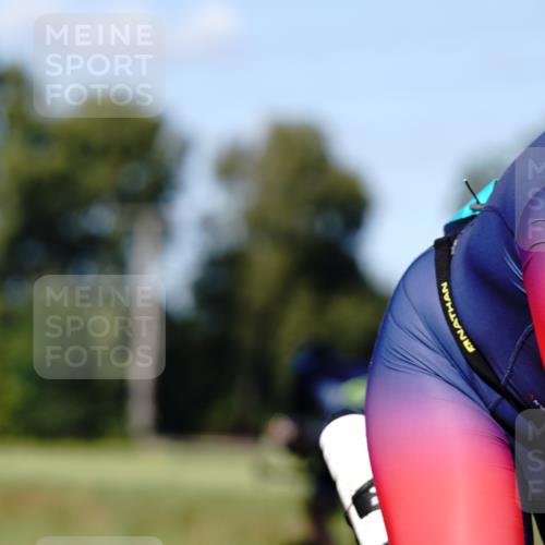 07.09.2025 - 19. Norderstedt Triathlon Michael Burmester http://msf.ph/oto/8841360 07.09.2025 15:24:46 Radfahren 414, 460, 939, 1539 meine-sportfotos.de