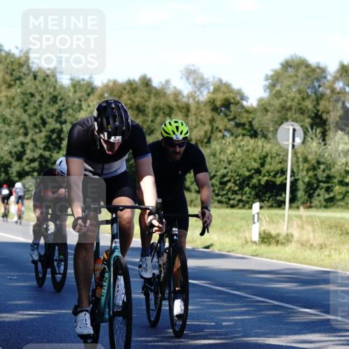 07.09.2025 - 19. Norderstedt Triathlon Michael Burmester http://msf.ph/oto/8841387 07.09.2025 15:25:40 Radfahren 384, 1412, 1538 meine-sportfotos.de
