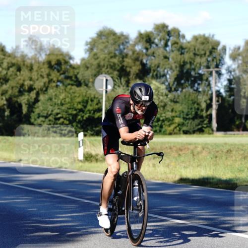 07.09.2025 - 19. Norderstedt Triathlon Michael Burmester http://msf.ph/oto/8841400 07.09.2025 15:25:53 Radfahren 406, 443, 893, 910, 1432, 1510, 1514, 1531 meine-sportfotos.de