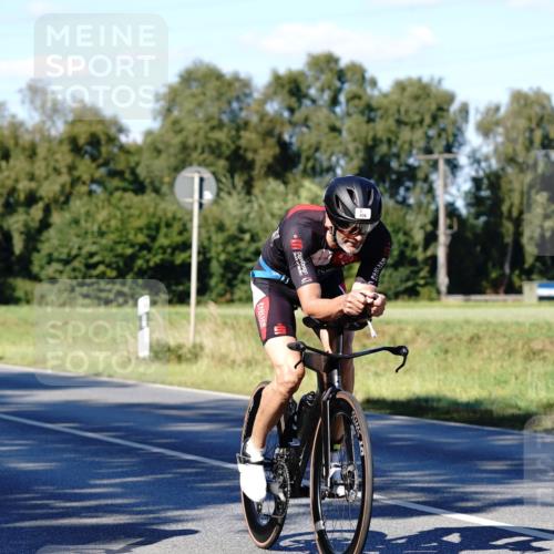 07.09.2025 - 19. Norderstedt Triathlon Michael Burmester http://msf.ph/oto/8841402 07.09.2025 15:25:53 Radfahren 406, 443, 893, 910, 1432, 1510, 1514, 1531 meine-sportfotos.de