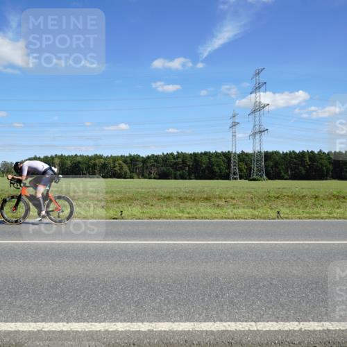 07.09.2025 - 19. Norderstedt Triathlon Michael Burmester http://msf.ph/oto/8841415 07.09.2025 14:31:53 Radfahren 1005 meine-sportfotos.de