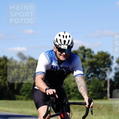 07.09.2025 - 19. Norderstedt Triathlon Michael Burmester http://msf.ph/oto/8841437 07.09.2025 15:26:24 Radfahren 1400, 1405, 1442 meine-sportfotos.de