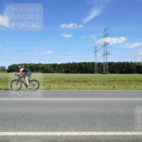 07.09.2025 - 19. Norderstedt Triathlon Michael Burmester http://msf.ph/oto/8841444 07.09.2025 14:32:03 Radfahren 1007 meine-sportfotos.de