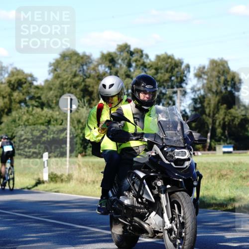 07.09.2025 - 19. Norderstedt Triathlon Michael Burmester http://msf.ph/oto/8841445 07.09.2025 15:26:29 Radfahren 1405, 1442 meine-sportfotos.de