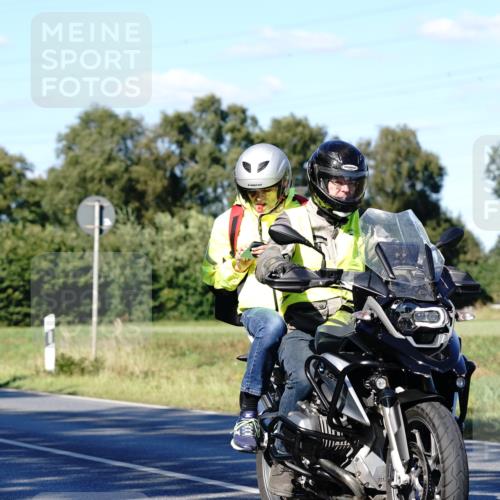 07.09.2025 - 19. Norderstedt Triathlon Michael Burmester http://msf.ph/oto/8841446 07.09.2025 15:26:29 Radfahren 1405, 1442 meine-sportfotos.de