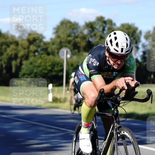 07.09.2025 - 19. Norderstedt Triathlon Michael Burmester http://msf.ph/oto/8841458 07.09.2025 15:26:50 Radfahren 476, 1481 meine-sportfotos.de