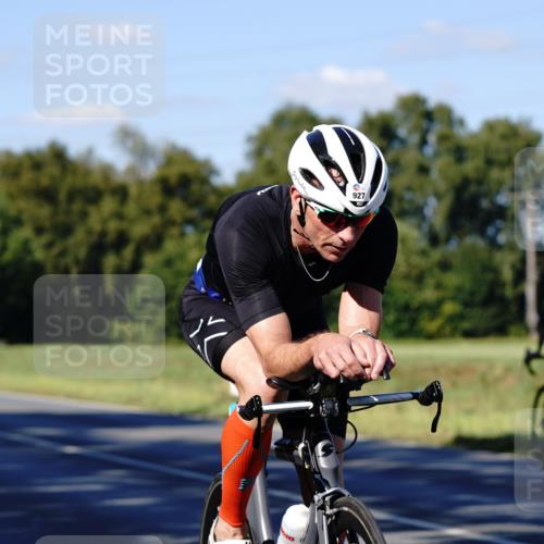 07.09.2025 - 19. Norderstedt Triathlon Michael Burmester http://msf.ph/oto/8841466 07.09.2025 15:27:08 Radfahren 444, 927 meine-sportfotos.de