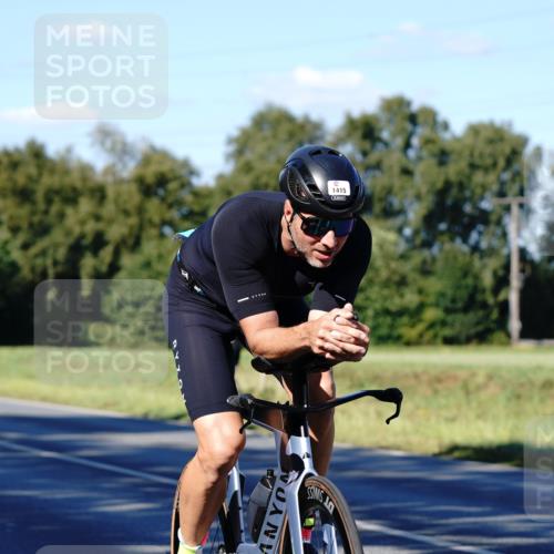 07.09.2025 - 19. Norderstedt Triathlon Michael Burmester http://msf.ph/oto/8841468 07.09.2025 15:27:18 Radfahren 1415 meine-sportfotos.de