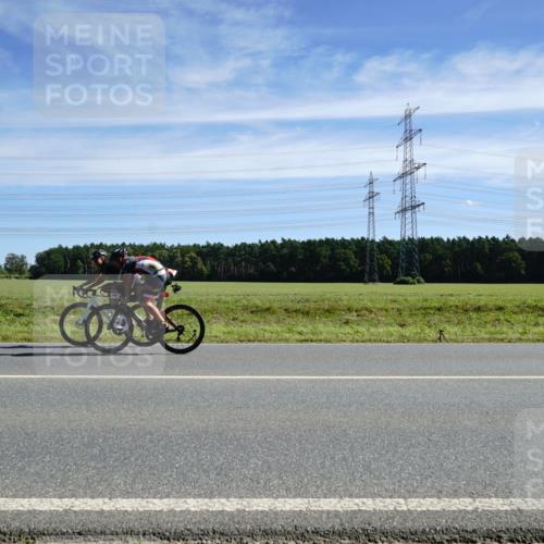 07.09.2025 - 19. Norderstedt Triathlon Michael Burmester http://msf.ph/oto/8841487 07.09.2025 12:25:13 Radfahren 205, 292, 766 meine-sportfotos.de
