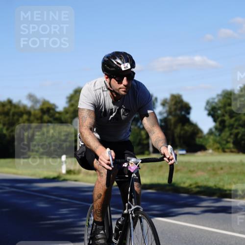 07.09.2025 - 19. Norderstedt Triathlon Michael Burmester http://msf.ph/oto/8841540 07.09.2025 15:29:23 Radfahren 396, 925 meine-sportfotos.de