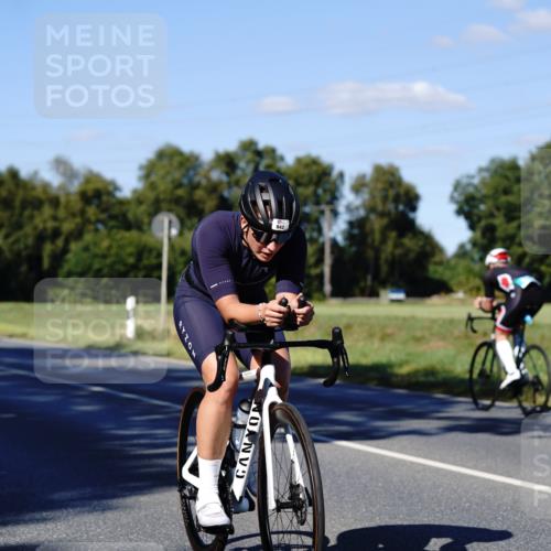 07.09.2025 - 19. Norderstedt Triathlon Michael Burmester http://msf.ph/oto/8841545 07.09.2025 15:29:42 Radfahren 432, 942 meine-sportfotos.de