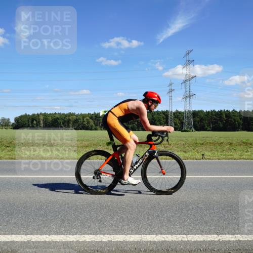 07.09.2025 - 19. Norderstedt Triathlon Michael Burmester http://msf.ph/oto/8841562 07.09.2025 14:32:45 Radfahren 382, 999, 1003 meine-sportfotos.de