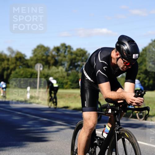 07.09.2025 - 19. Norderstedt Triathlon Michael Burmester http://msf.ph/oto/8841573 07.09.2025 15:30:15 Radfahren 868, 1526 meine-sportfotos.de