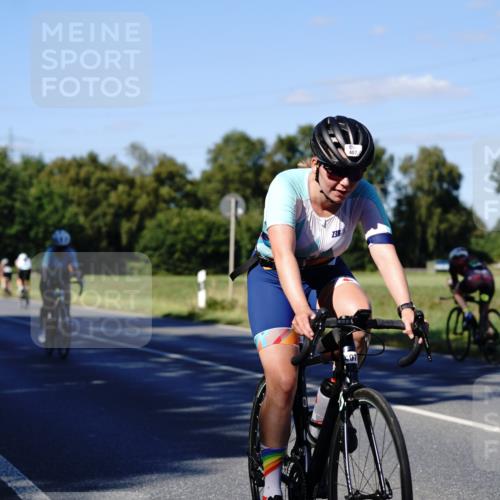 07.09.2025 - 19. Norderstedt Triathlon Michael Burmester http://msf.ph/oto/8841579 07.09.2025 15:30:33 Radfahren 407, 445, 452, 870, 884, 1435, 1486, 1545 meine-sportfotos.de