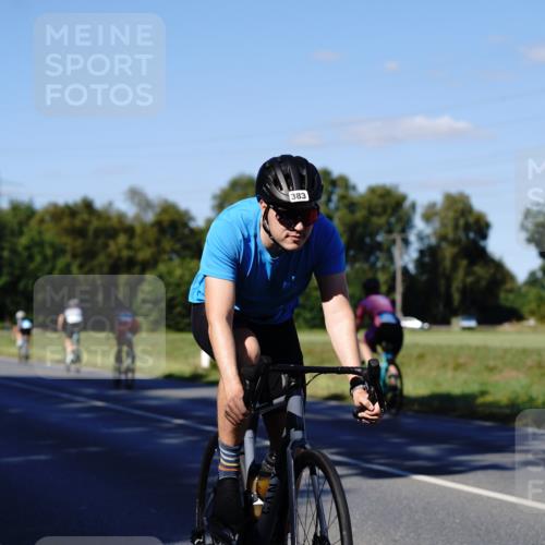 07.09.2025 - 19. Norderstedt Triathlon Michael Burmester http://msf.ph/oto/8841599 07.09.2025 15:30:42 Radfahren 383, 455 meine-sportfotos.de