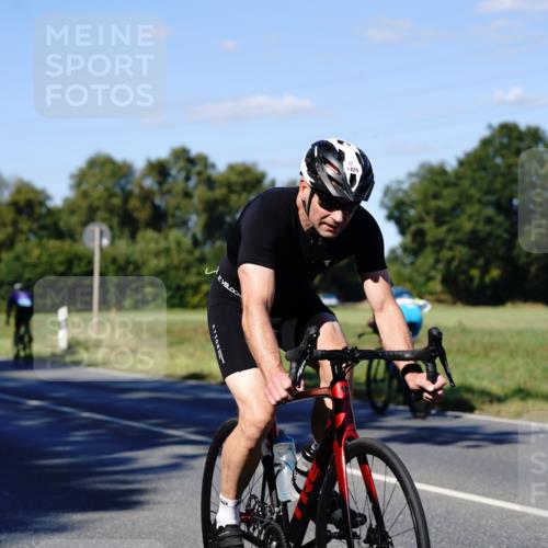 07.09.2025 - 19. Norderstedt Triathlon Michael Burmester http://msf.ph/oto/8841628 07.09.2025 15:31:03 Radfahren 1420 meine-sportfotos.de