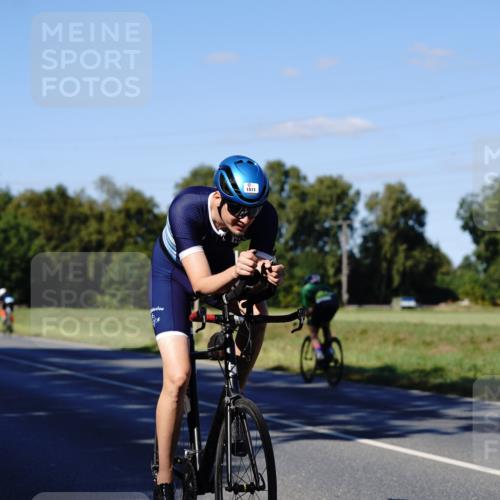 07.09.2025 - 19. Norderstedt Triathlon Michael Burmester http://msf.ph/oto/8841654 07.09.2025 15:31:37 Radfahren 937, 1511, 1537 meine-sportfotos.de