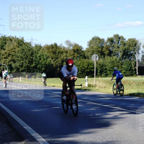 07.09.2025 - 19. Norderstedt Triathlon Michael Burmester http://msf.ph/oto/8841658 07.09.2025 15:31:39 Radfahren 1511, 1537 meine-sportfotos.de