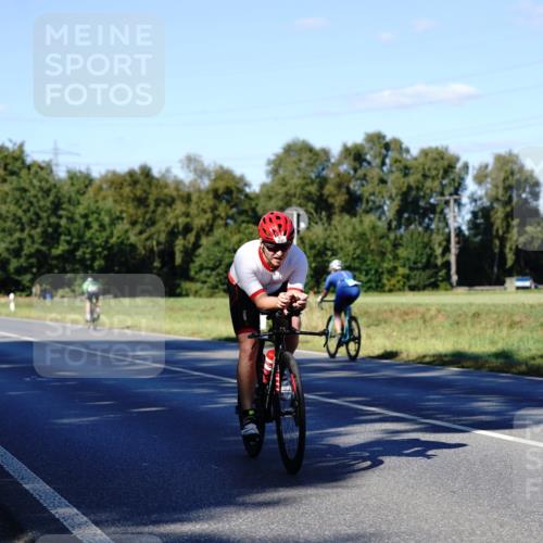 07.09.2025 - 19. Norderstedt Triathlon Michael Burmester http://msf.ph/oto/8841662 07.09.2025 15:31:40 Radfahren 953, 1537 meine-sportfotos.de