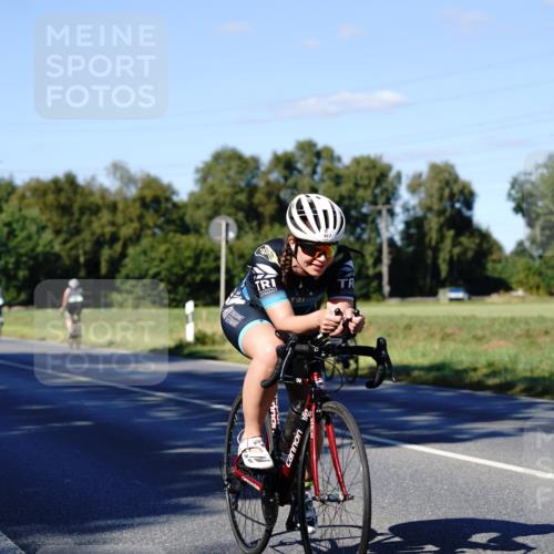 07.09.2025 - 19. Norderstedt Triathlon Michael Burmester http://msf.ph/oto/8841678 07.09.2025 15:31:46 Radfahren 917, 944, 953, 957, 1411 meine-sportfotos.de
