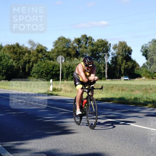 07.09.2025 - 19. Norderstedt Triathlon Michael Burmester http://msf.ph/oto/8841692 07.09.2025 15:32:04 Radfahren 902, 1427, 1460, 1479, 1523 meine-sportfotos.de
