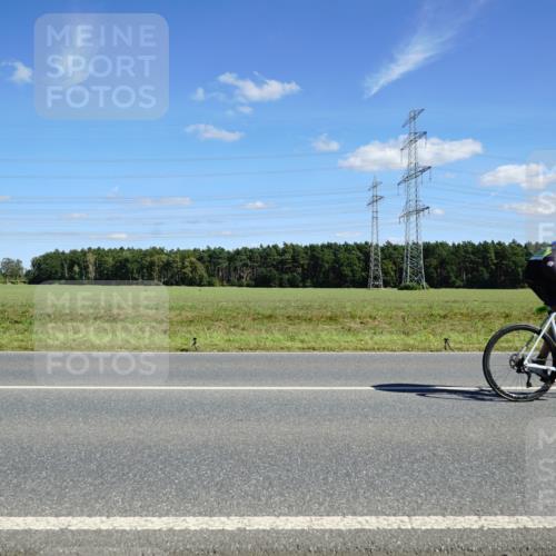 07.09.2025 - 19. Norderstedt Triathlon Michael Burmester http://msf.ph/oto/8841731 07.09.2025 14:33:27 Radfahren 438, 480, 872 meine-sportfotos.de