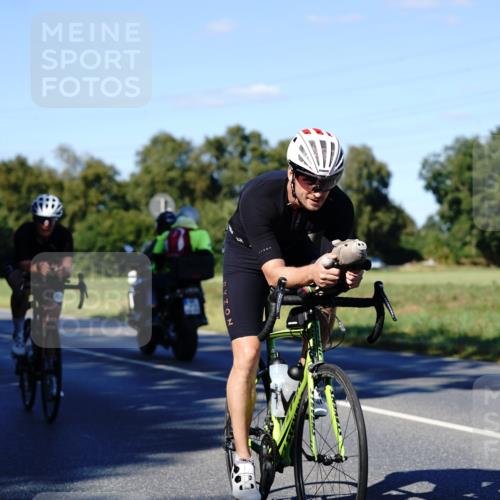 07.09.2025 - 19. Norderstedt Triathlon Michael Burmester http://msf.ph/oto/8841748 07.09.2025 15:32:50 Radfahren 866, 1475, 1530 meine-sportfotos.de
