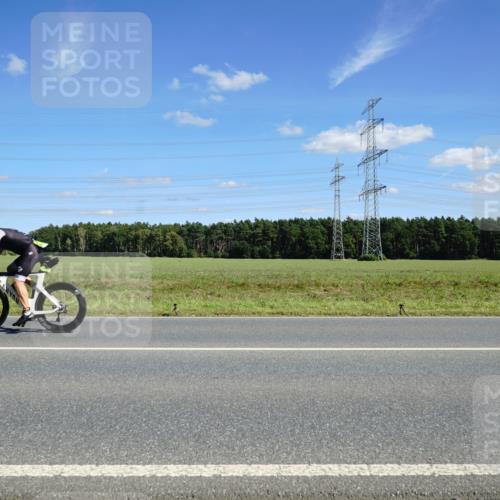 07.09.2025 - 19. Norderstedt Triathlon Michael Burmester http://msf.ph/oto/8841749 07.09.2025 14:33:33 Radfahren 446, 975, 1028, 1498 meine-sportfotos.de
