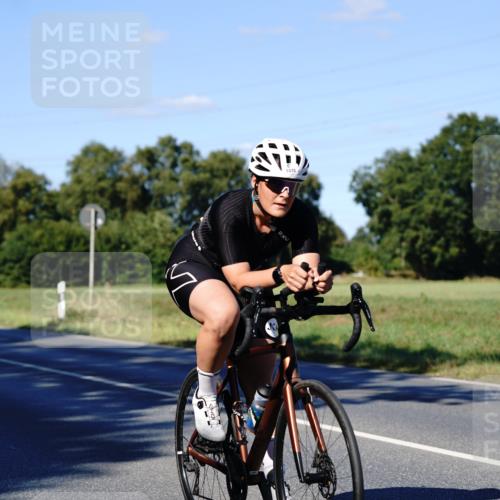 07.09.2025 - 19. Norderstedt Triathlon Michael Burmester http://msf.ph/oto/8841750 07.09.2025 15:32:51 Radfahren 866, 1475, 1530 meine-sportfotos.de