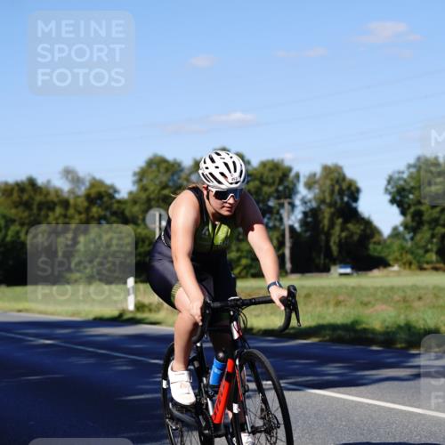 07.09.2025 - 19. Norderstedt Triathlon Michael Burmester http://msf.ph/oto/8841757 07.09.2025 15:32:58 Radfahren 377, 453 meine-sportfotos.de