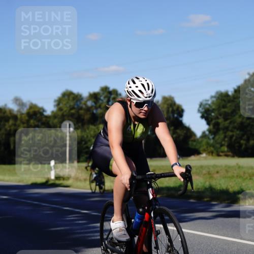 07.09.2025 - 19. Norderstedt Triathlon Michael Burmester http://msf.ph/oto/8841759 07.09.2025 15:32:58 Radfahren 377, 453 meine-sportfotos.de
